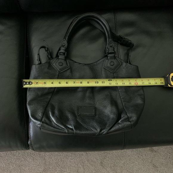 Marc Jacobs Classic Q Black on Black - Picture 3 of 10